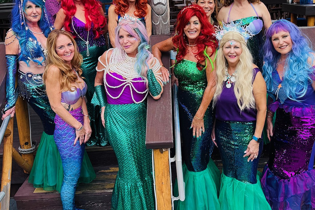 fitted mermaid dress La Femme 32940 - Long Beaded Mermaid Dress