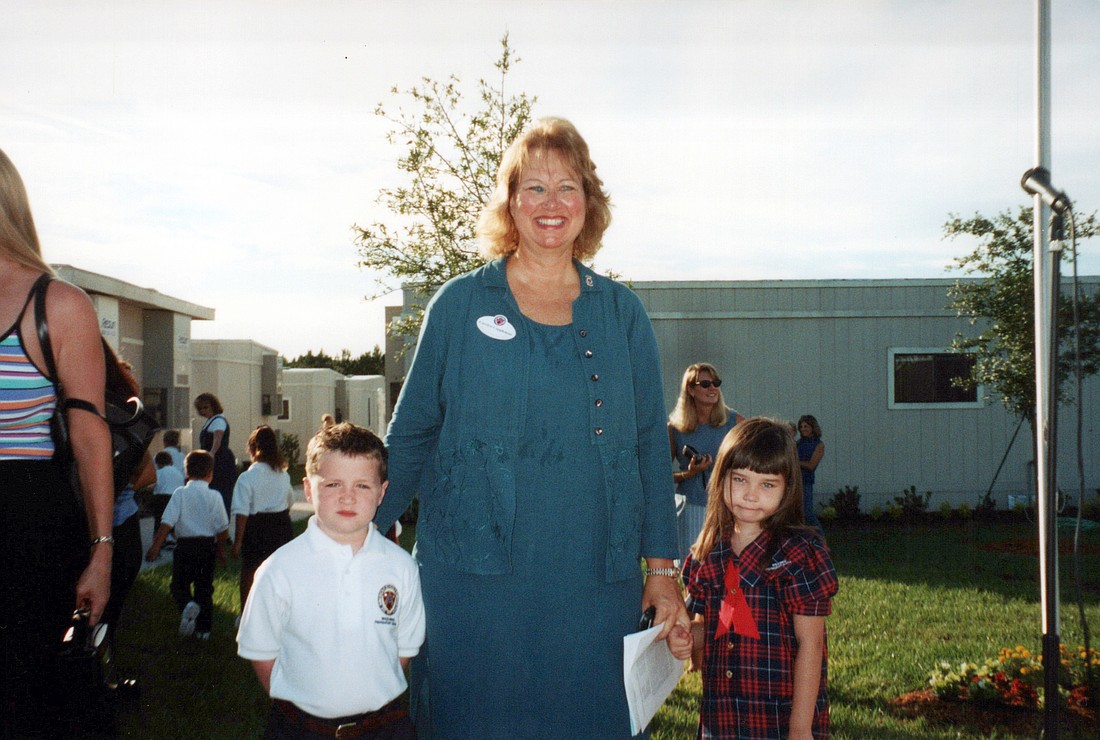 Carolyn Cappleman Karraker, the first head of school, welcomed students.
