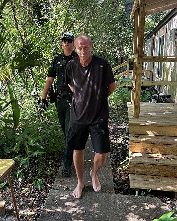 Lee County fugitive Christopher Connors is arrested in Palm Coast on Sept. 19, 2025. Courtesy of FCSO