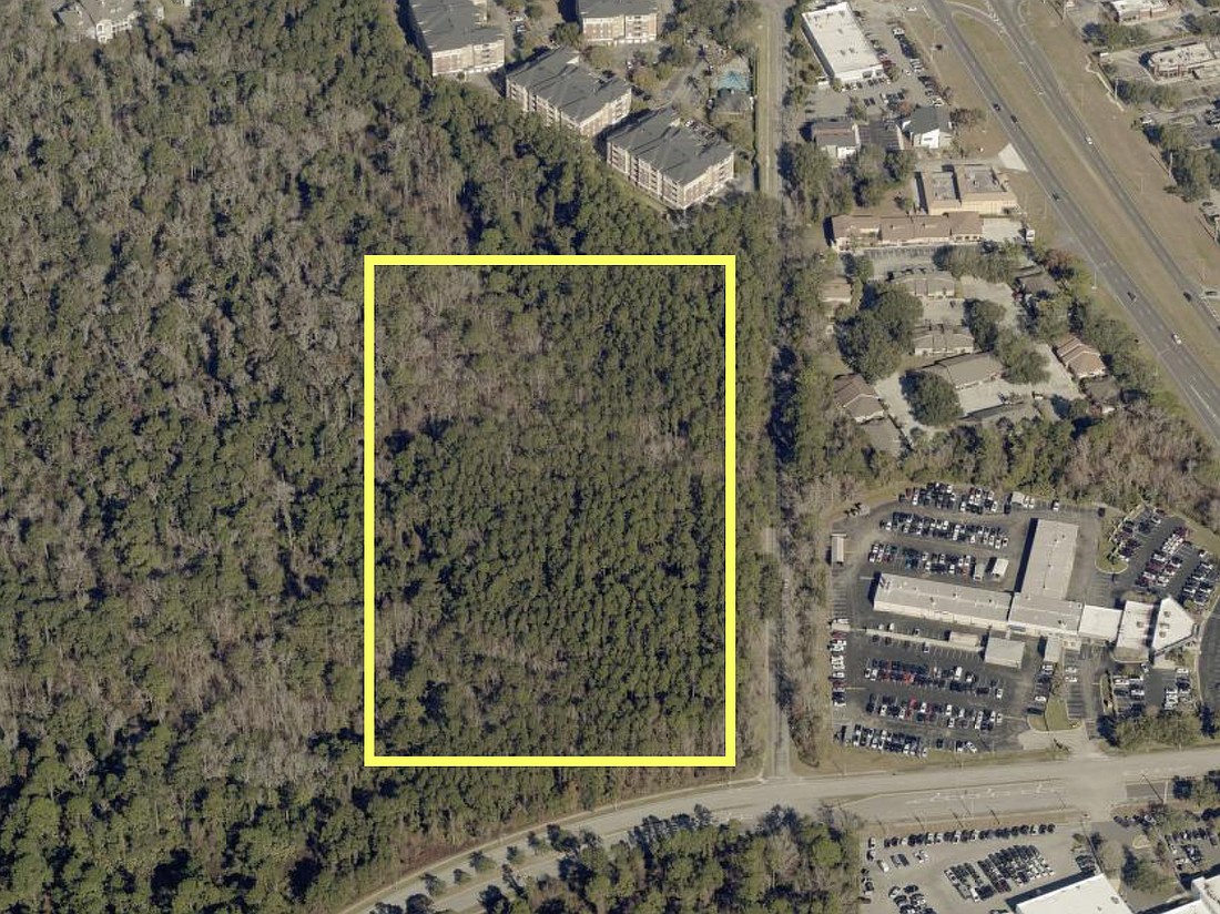 Atlanta-based Blue River Development is exploring a 660-unit multifamily project at Gate and Deerwood Lake parkways. It is west of the North Florida Lincoln car dealership and south of the Deerwood Place condominiums.
