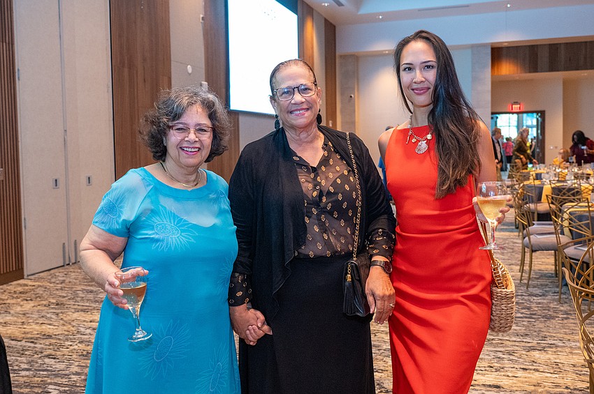 Vice Mayor Debbie Trice, Jackie Woods and Julia Groom