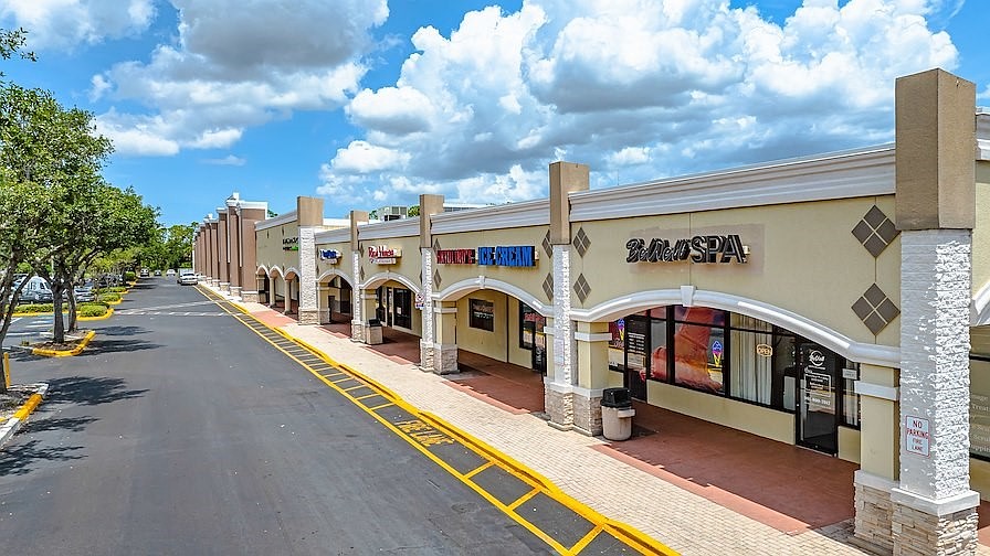 North Port Village is a 12-tenant shopping center off Tamiami Trail.