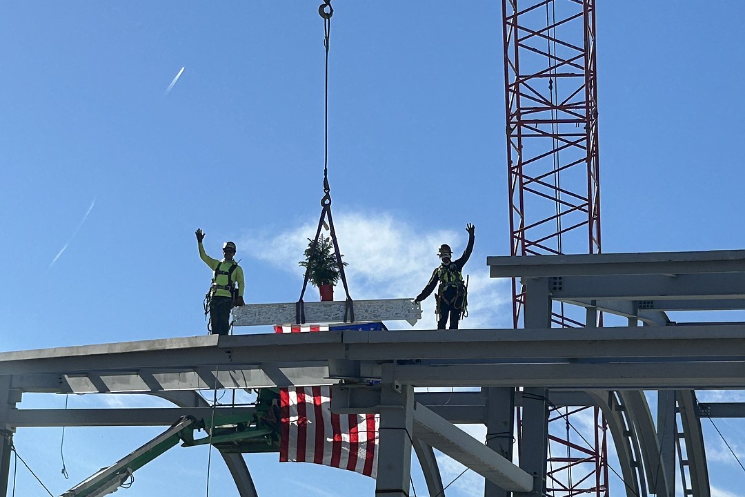 Topped off: Jacksonville International Airport Concourse B expansion shell complete