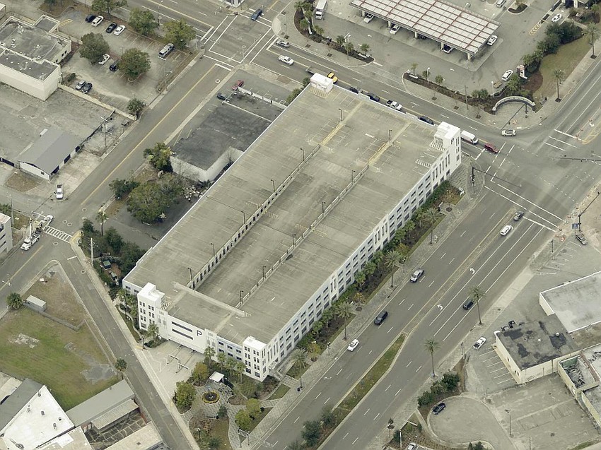 Florida Blue’s 800 Forest St. parking garage.