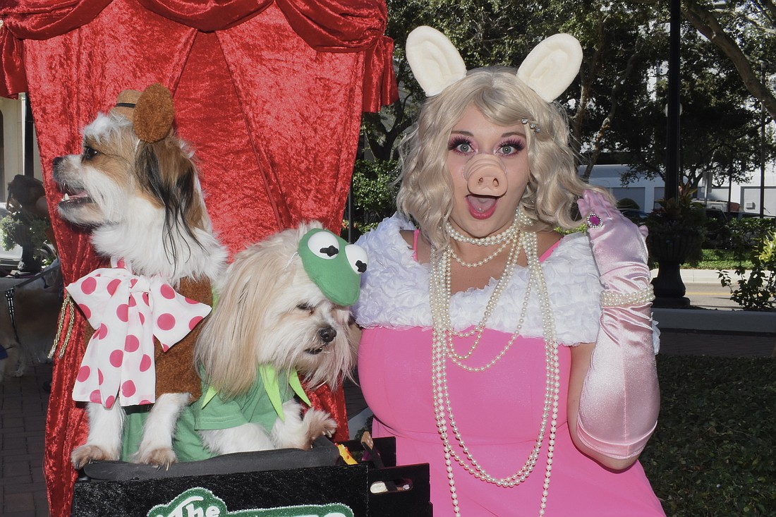 Mushu and Emmett dressed as Kermit and Fozzie, while Teagan Nickols dressed as Miss Piggy, claiming eighth place.