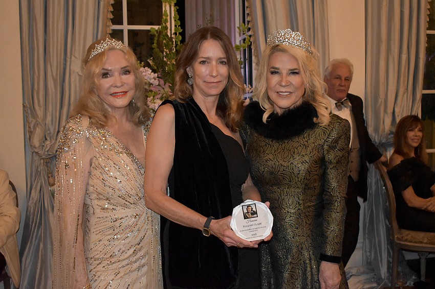 Co-chair Margaret Wise, Andria Piekarz, who accepted on behalf of honoree Eugenie Clark, and Co-Chair Katherine Harris