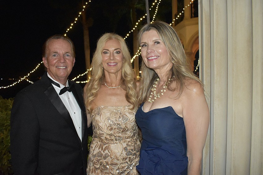 Bill Henry, Maryl Henry and Susie Pelton