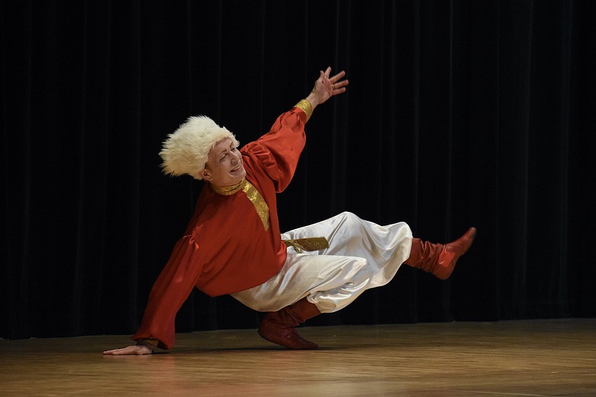 Michelangelo Canale, 58 offers a solo performance of 