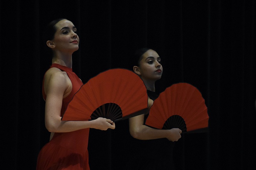 Dancer Evelyn Lyman and apprentice Maria Alejandra Murillo perform in Ravel's 