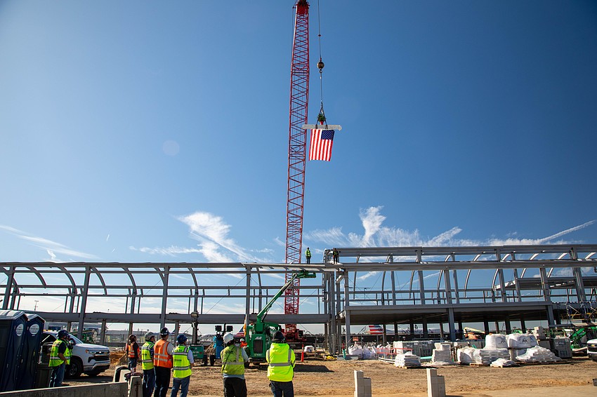 Jacksonville International Airport topped off its Concourse B expansion in October. Jacksonville International Airport topped off its Concourse B expansion in October.