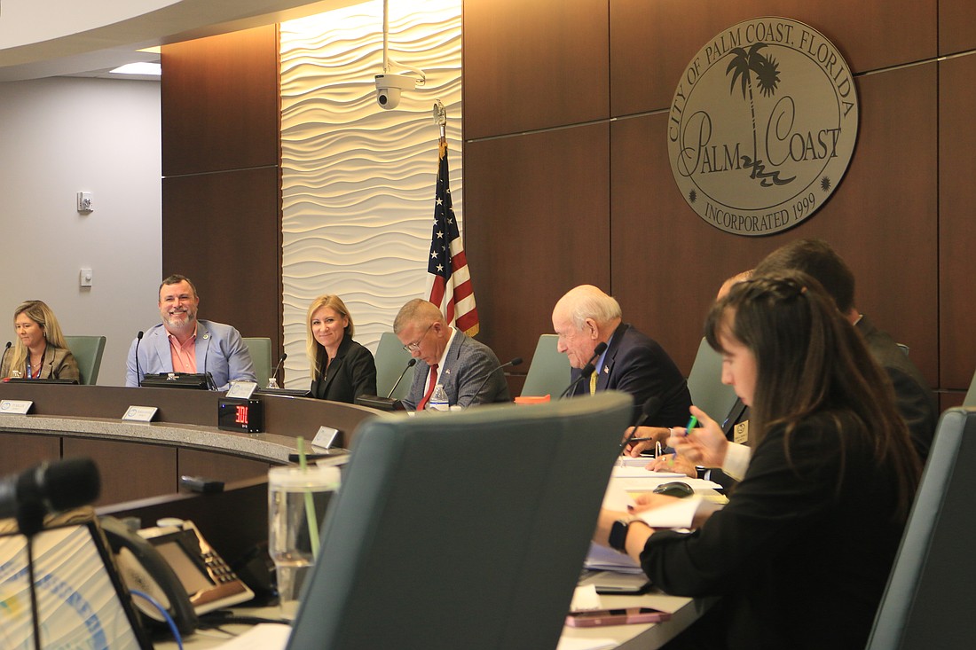 The Palm Coast City Council votes on its new city manager. Photo by Sierra Williams