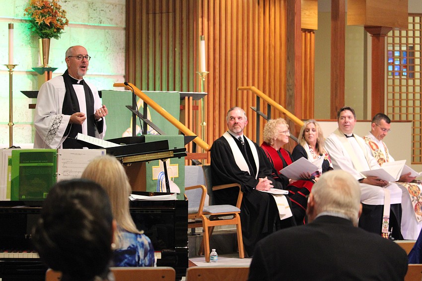 St. Armands Key Lutheran Church's Rev. Kenneth Blyth welcomes attendees of the Nov. 18 interfaith Thanksgiving service at the church. To his left, Longboat Island Chapel's Rev. Brock Patterson, Christ Church of Longboat Key's Rev. Julia Piermont, Temple Beth Israel's Rabbi Jessica Spitalnic Mates, All Angels by the Sea Episcopal Church's Rev. David Marshall and St. Mary, Star of the Sea, Catholic Church's Fr. Robert Dziedziak.