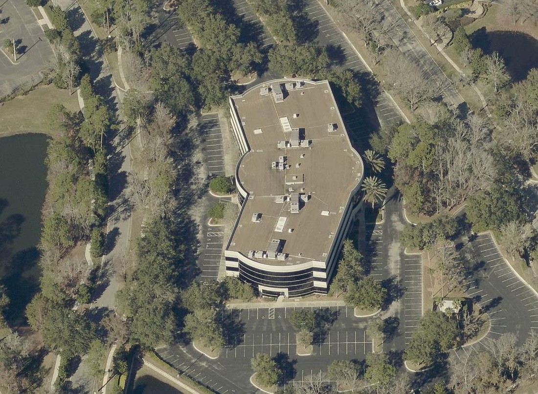 Dream Finders Homes plans to demolish Building 300, a three-story, 96,512-square-foot office structure on 7.01 acres at 8935 Prominence Parkway. It was built in 1998.