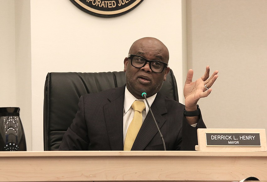 Daytona Beach mayor said comments about wife's traffic stop were