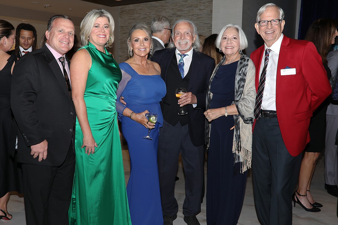 Bill and Robyn Sadlo, Barb and Jay Lancer and Marjolaine and Steve Townsend