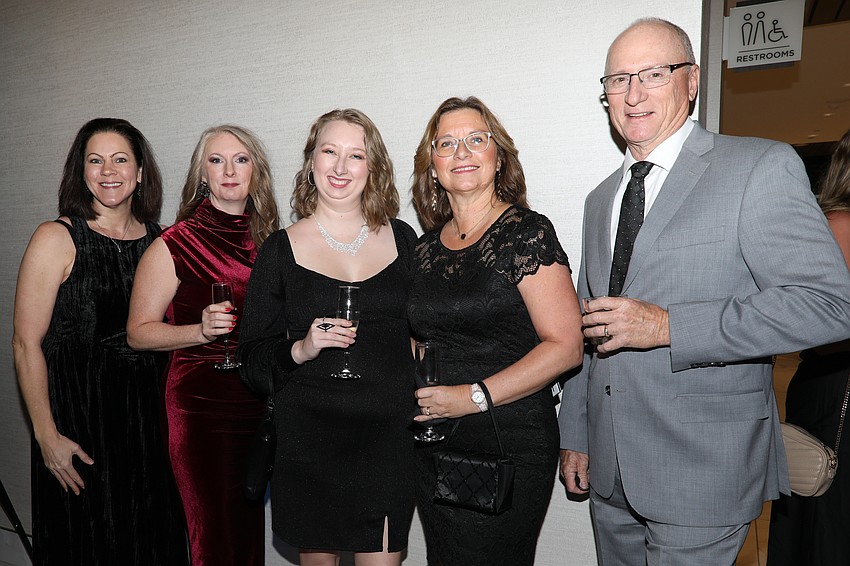 Sandy Nicholson and Jeanne Soberg with Lauren, Sandy and Russell Dinka