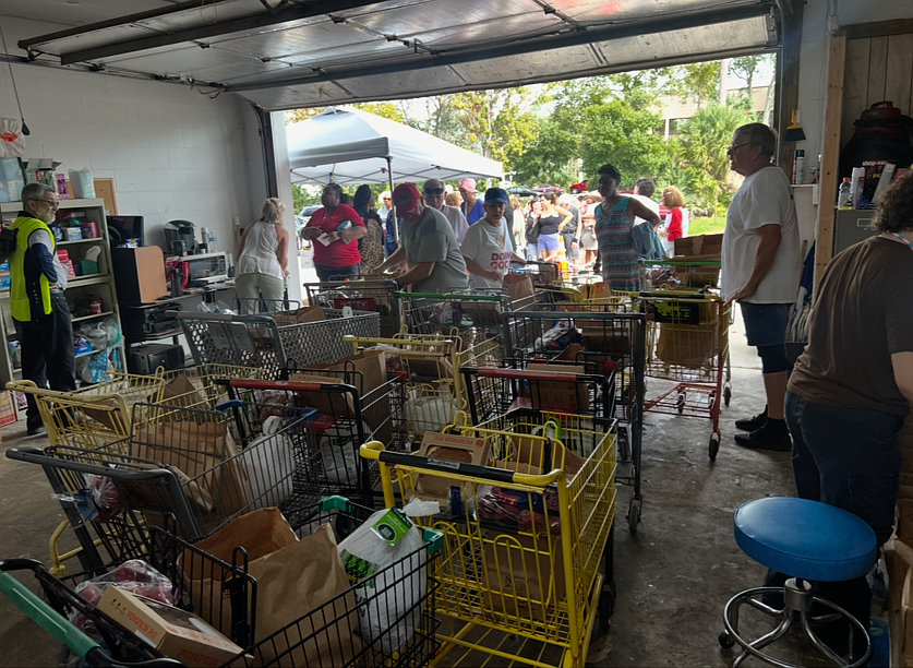 The Jewish Federation of Volusia and Flagler Counties distributed 400 turkey dinners though its food bank on Nov. 19. Photo courtesy of Federation President Marvin Miller The Jewish Federation of Volusia and Flagler Counties distributed 400 turkey dinners though its food bank on Nov. 19. Photo courtesy of Federation President Marvin Miller