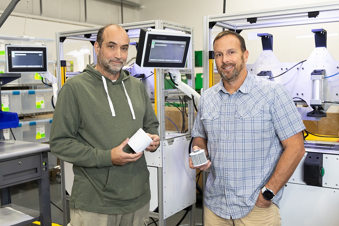 Water filter manufacturer in Manatee, with new product, in expansion mode