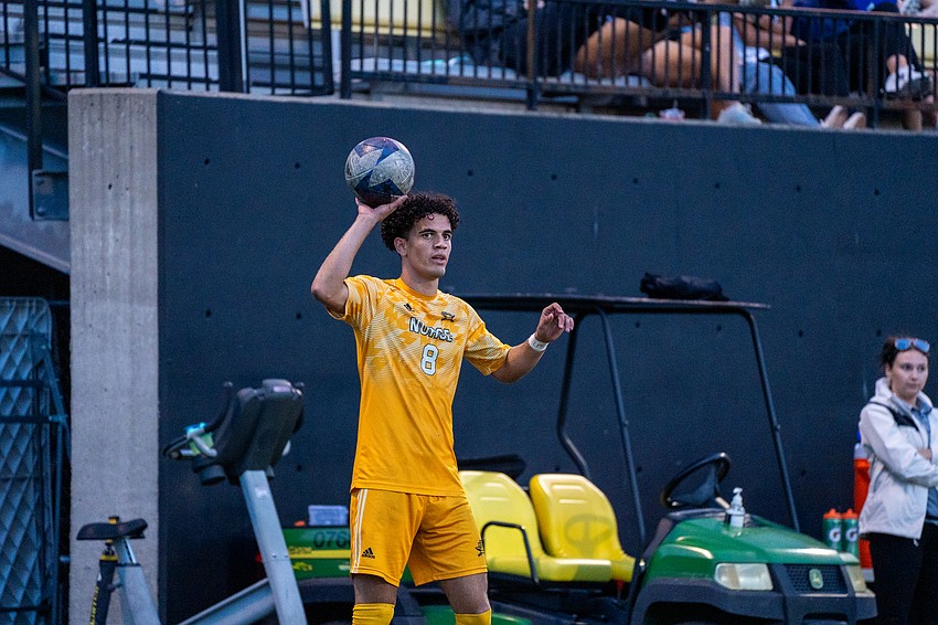 Roberto Burlew prepares to throw the ball back into play during a game with Northern Kentucky. He spent four seasons with the Norse and earned Second Team All-Horizon League as a senior.
