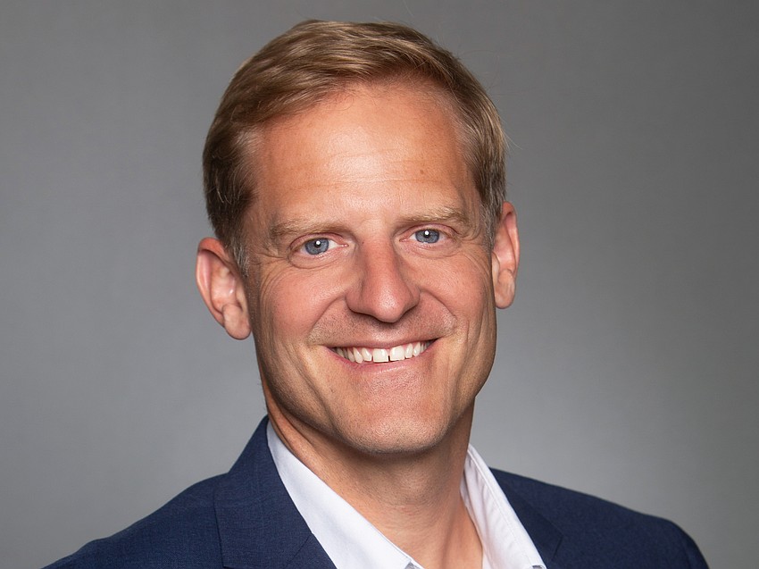 Tom Snogles Tom Snogles