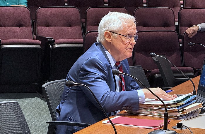 Former Sarasota City Attorney Robert Fournier has drafted an updated noise ordinance for the city, which was approved by the City Commission on first reading.