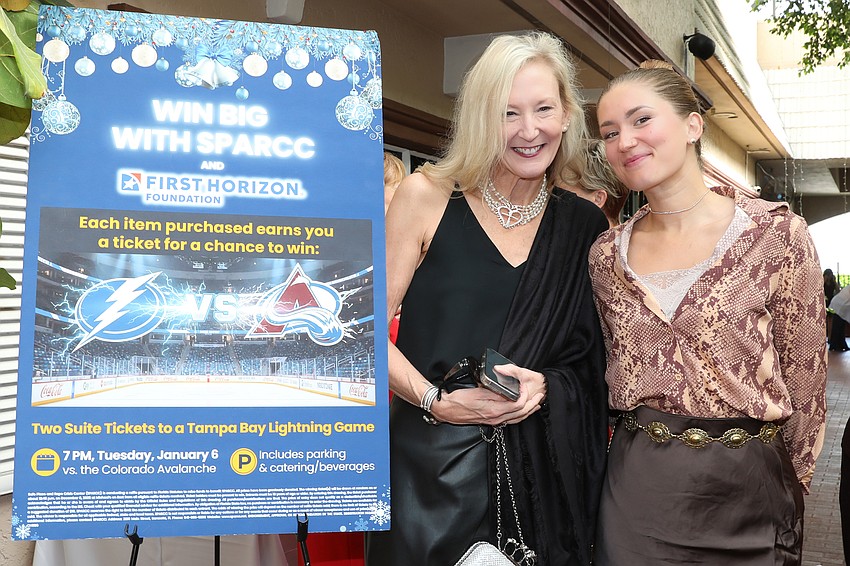 Tammy Leitsinger and her daughter Courtney.