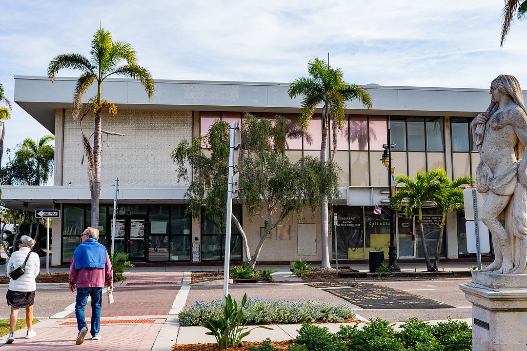 Developer proposes three-story mixed-use project on St. Armands