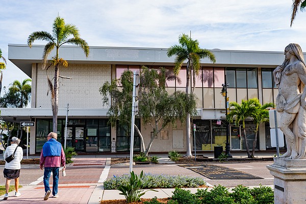 The building at the corner of N. Boulevard of the Presidents and Madison Drive may be the location of a revived Shore Restaurant on St. Armands Circle.