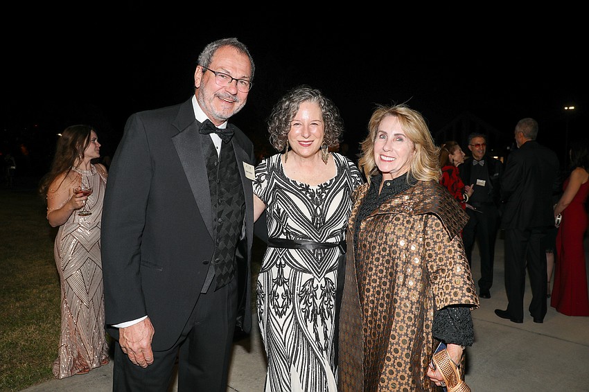 John Ayres, SAM Executive Director Virginia Shearer and Deborah Ayres