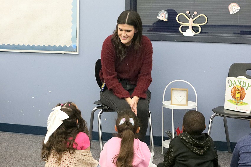 Emily Creel, Wadsworth Elementary School's dean, talks to students. Photo by Brent Woronoff