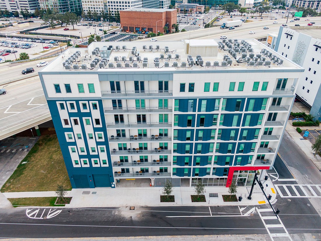 The Residences at 801 East Whiting, an eight-story, 104-unit rental community near downtown Tampa’s Water Street neighborhood, has begun leasing short- and long-term apartments.