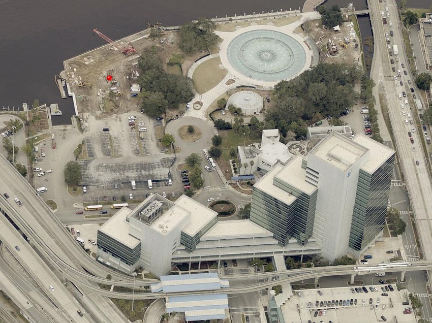 South Bank Residences are planned on vacant property west of Friendship Fountain and east of the Acosta Bridge along the St. Johns River.