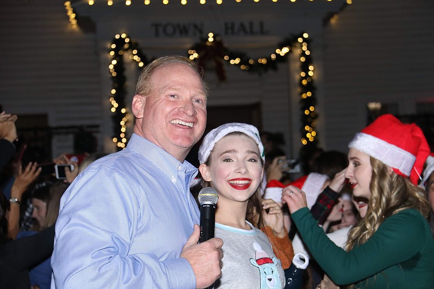 Jim O’Brien was all smiles with his daughter, Emily, at his first Light Up Windermere as mayor in 2019.