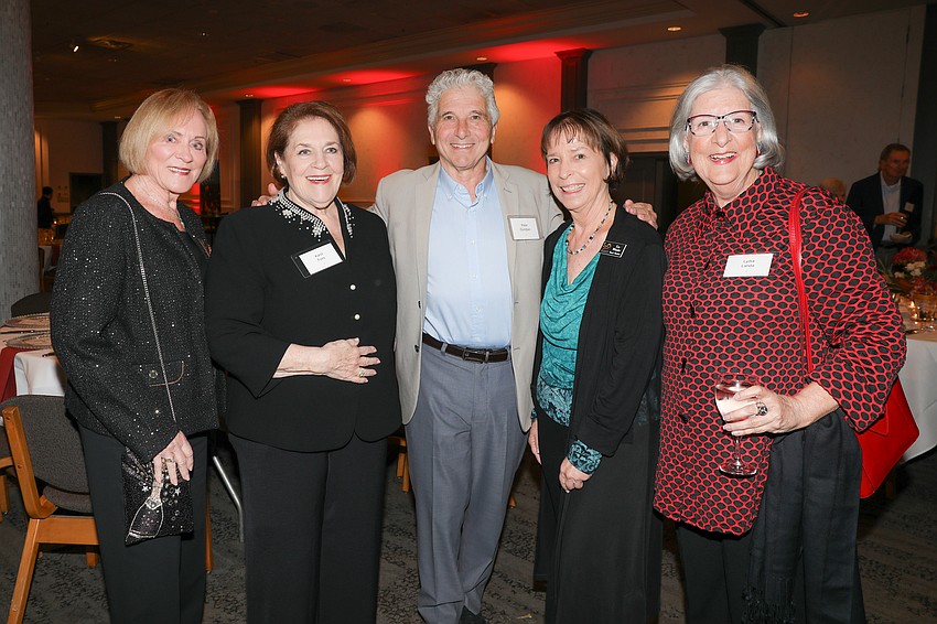 Masterworks 3 host Kay Aidlin with Karol Foss, guest conductor Peter Oundjian, board member Kim Wheeler and Lydia Landa.