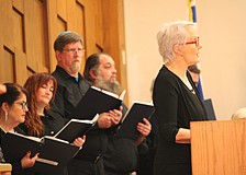 Soloist Kei Sulhi, backed by fellow members of the Temple Beth Israel choir, offers her annual rendition of “The King of Love is Dead,” originally sung by Nina Simone and written by Gene Taylor, in memory of Martin Luther King Jr. at a special Shabbat service.