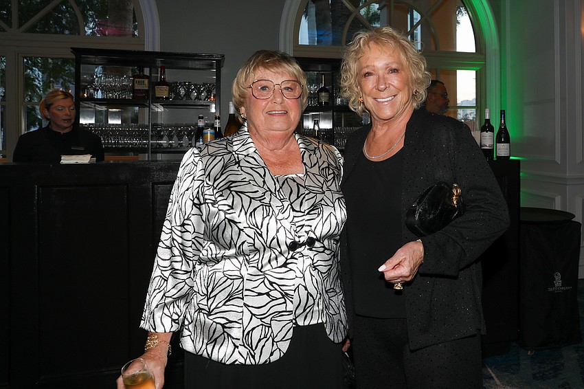 Meg Ryan and Sherry Koski enjoy the cocktail reception.