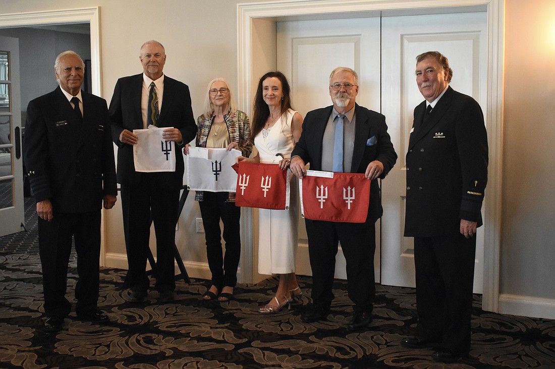 Commander David Siesel; Assistant Administrative Officer, 1st Lt. Perry Page; Assistant Administrative Officer, 1st Lt. Lois McKenzie; Secretary, Lt. Commander Domini Wood; Executive Officer; Lt. Commander Samuel Doak; and District 22 Comander Ron Jones.