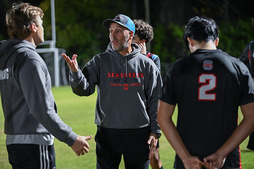 Seabreeze head coach Alex Perez goes over a few game details at the water break during the District 6-5A semifinal against Pine Ridge last month. File photo by Michele Meyers Seabreeze head coach Alex Perez goes over a few game details at the water break during the District 6-5A semifinal against Pine Ridge last month. File photo by Michele Meyers