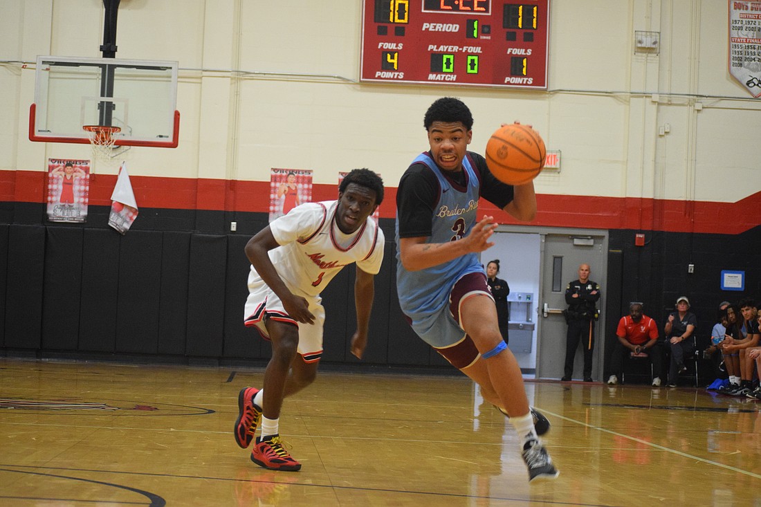 Braden River boys basketball has clinched its first 20-win season since 2011-12, and won eight games in a row to close out the regular season.