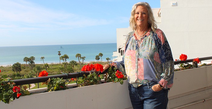 Longboat Key resident Patrice Fanning started off serving as an officiant for friends, and she is now expending her work into an official business.