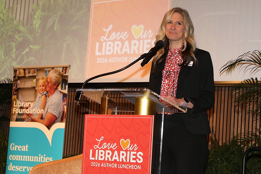 Library Foundation President Kat Wingert