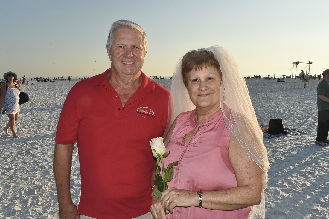 Don and Tammie Gursky prepare to renew their vows.