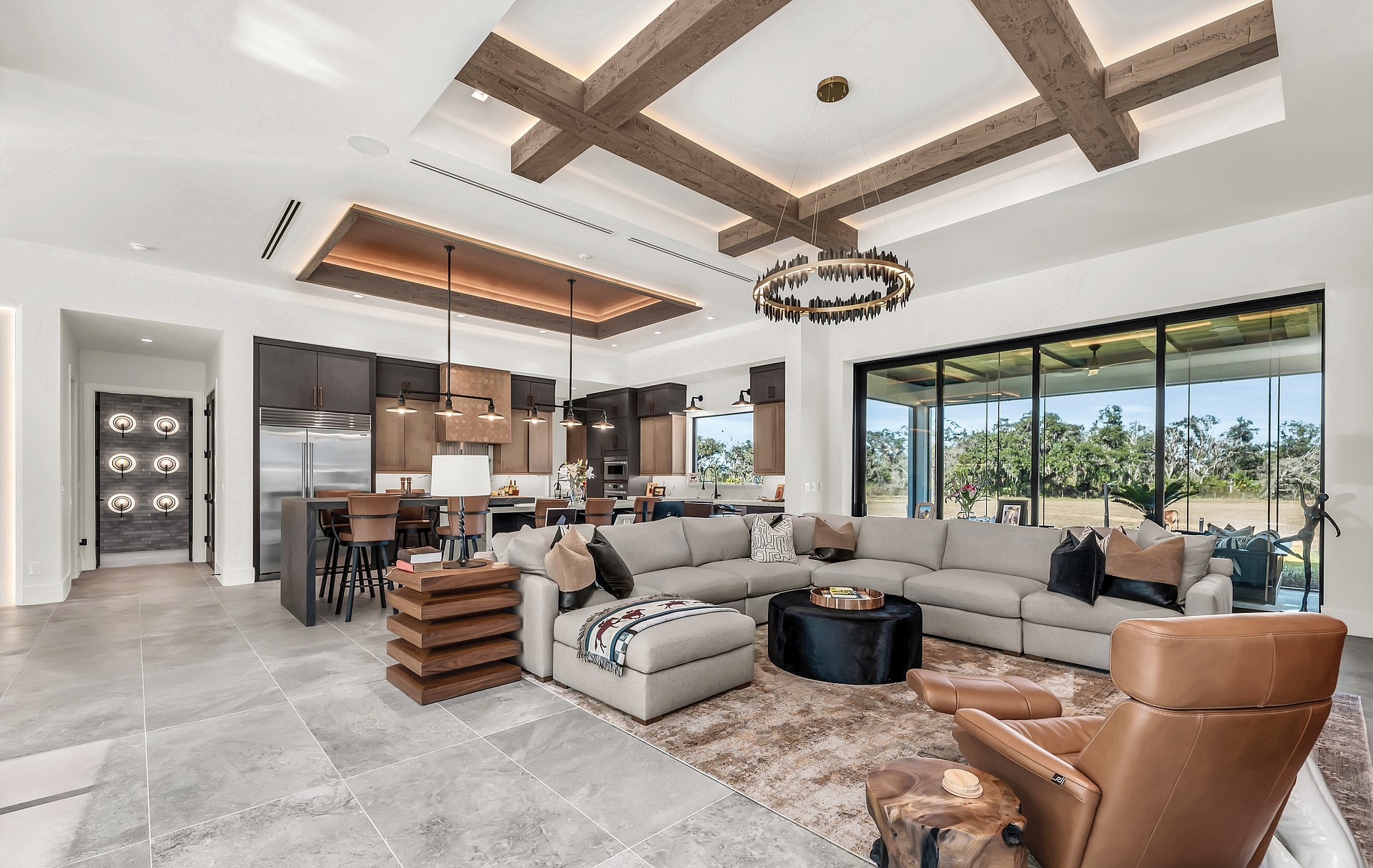 Rustic yet sophisticated, a Myakka farm provides an enviable lifestyle for a prominent Sarasota couple.