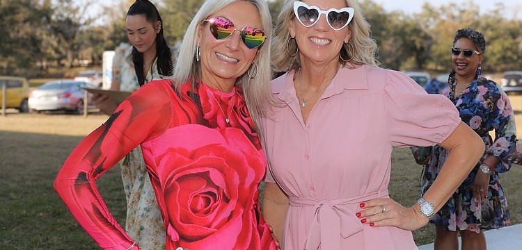 Mette Milland and Toni Schemmel