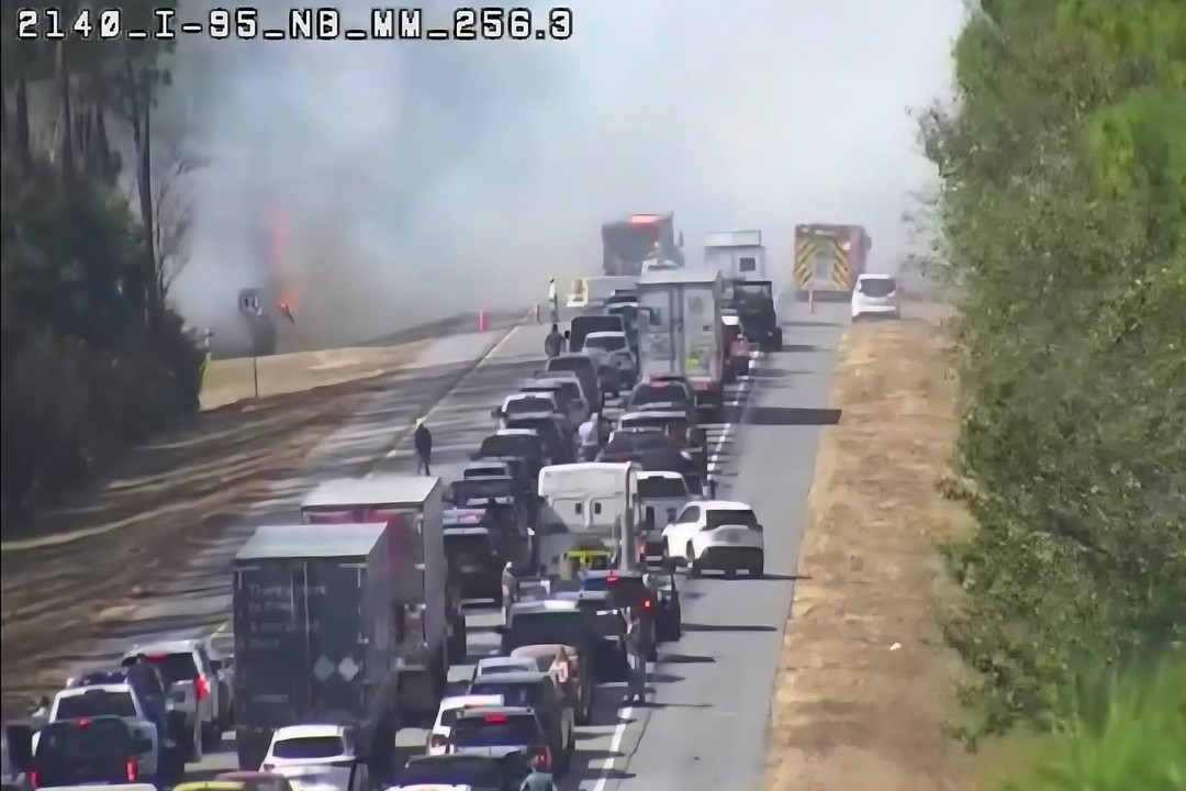 Brush fires along I95 in Daytona Beach, Port Orange are contained