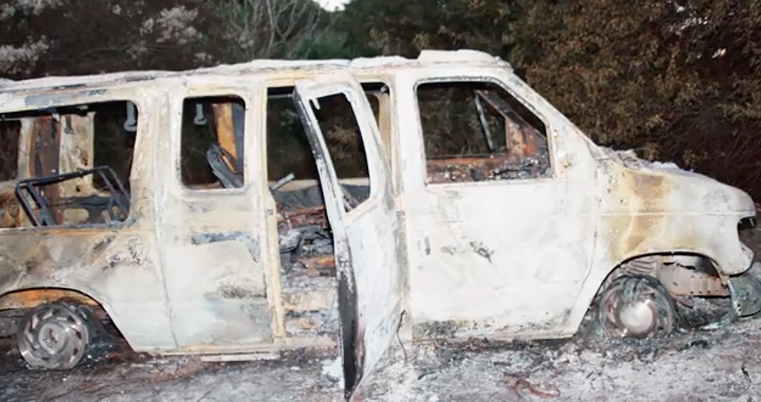 Investigators in 1999 linked the burned-out van found near the
intersection of Myrtle Street and North Orange Avenue in Sarasota to homicide victim Esco Hunter Jr.