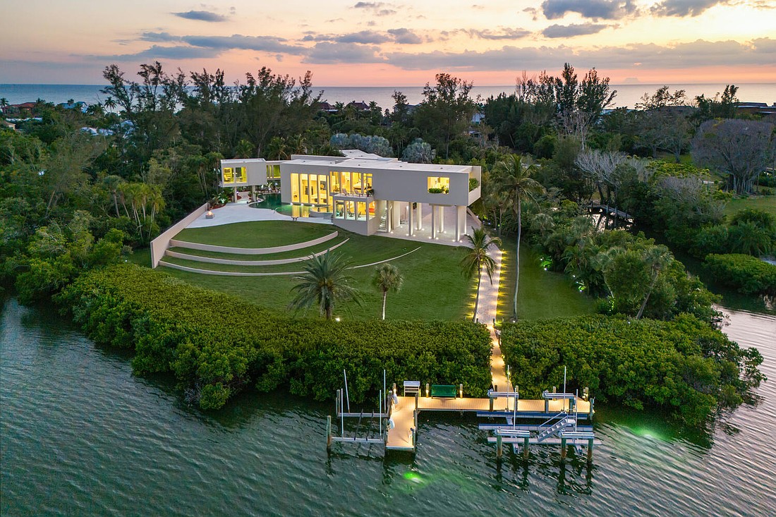 The estate at 6610 Gulf of Mexico Drive provides access to Sarasota Bay.