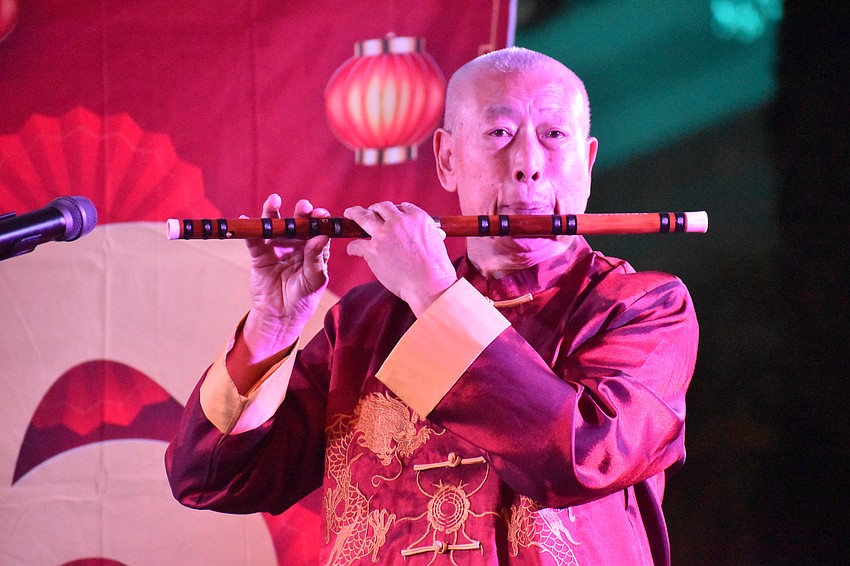 Changkui Tang performs 
