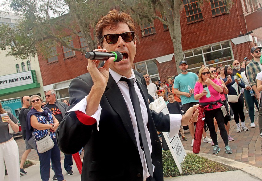 Vocal Flash performed with plenty of energy and charisma.