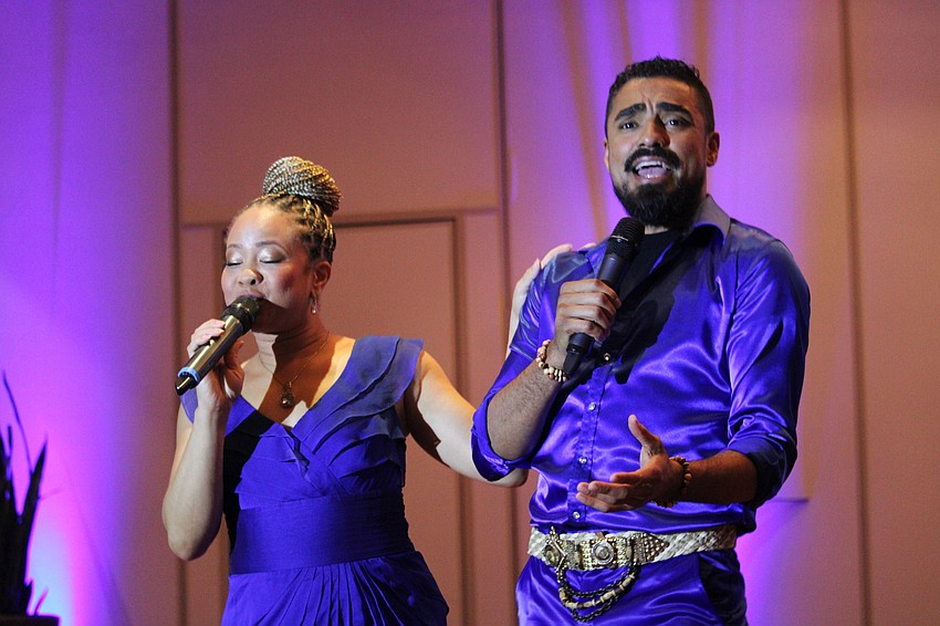 Delores McKenzie and Michael Mendez from the Westcoast Black Theatre Troupe bring the voices of Josephine Baker and Harry Belafonte to life at the Temple Beth Israel gala.